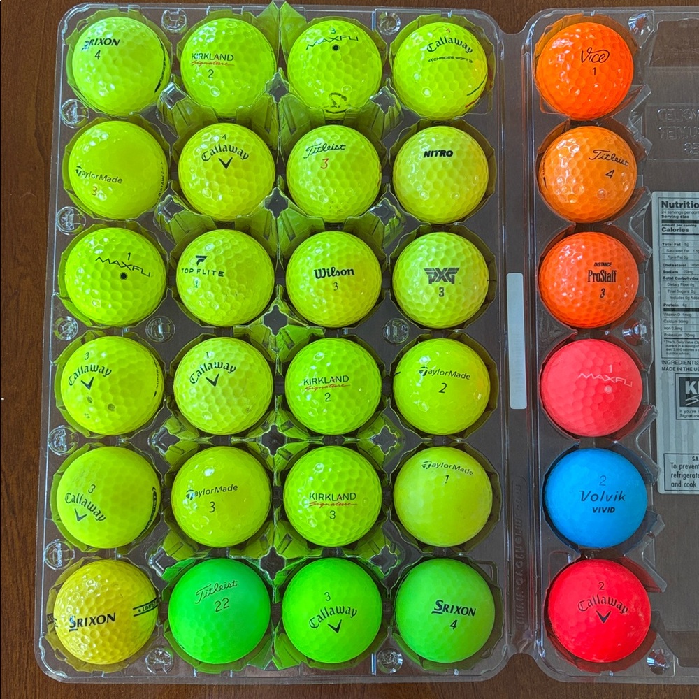 30 Used Colored Golf Balls